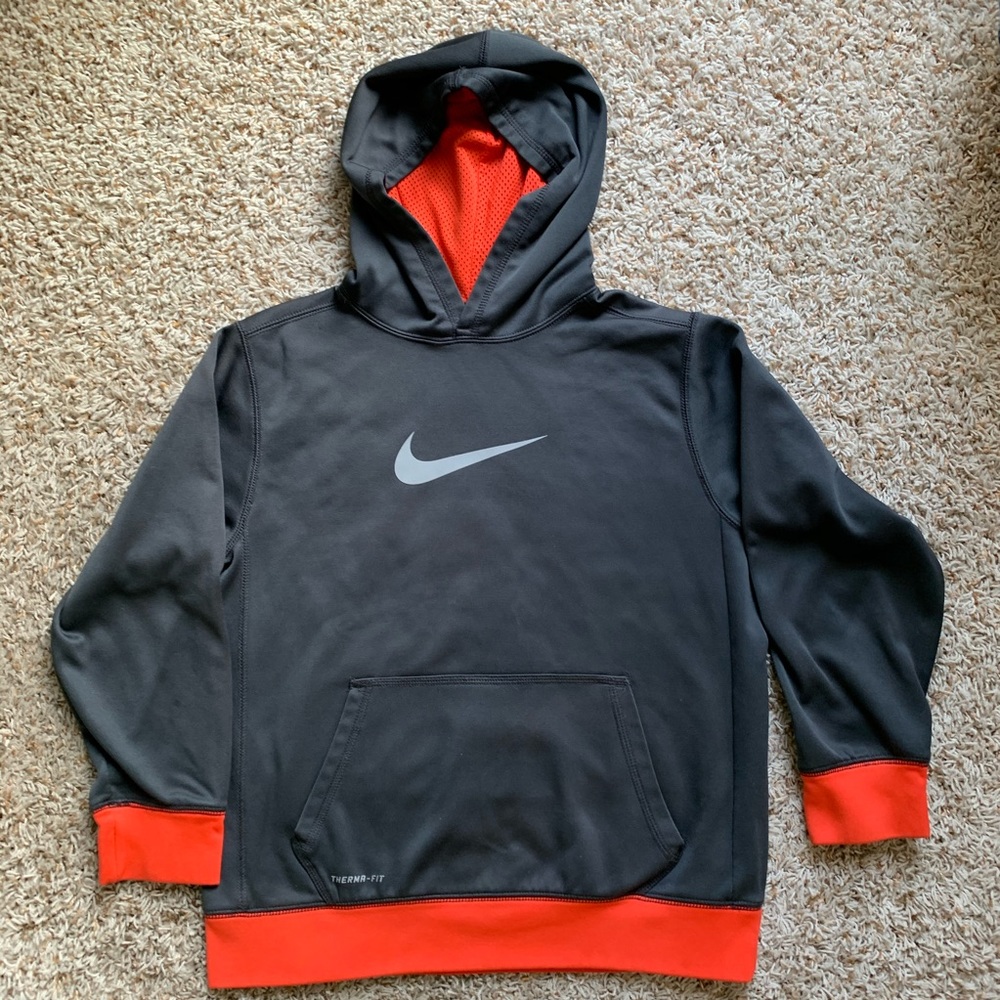 Boys Nike Gray Therma-Fit hoodie SZ L.